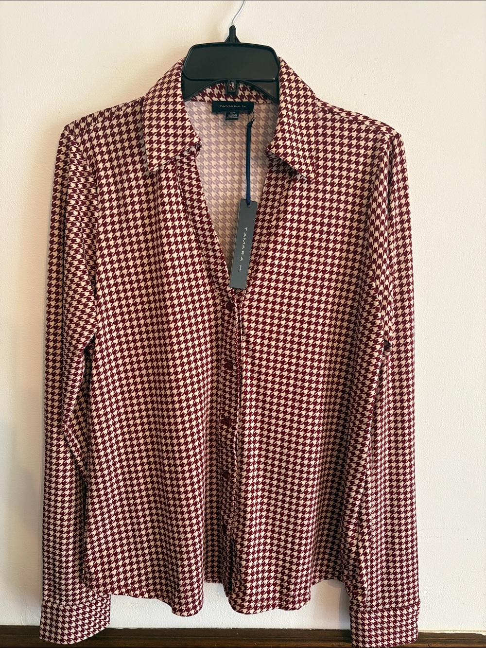 Tamara H Textured Houndstooth Long-Sleeve Women’s Shirt - Burgundy/White